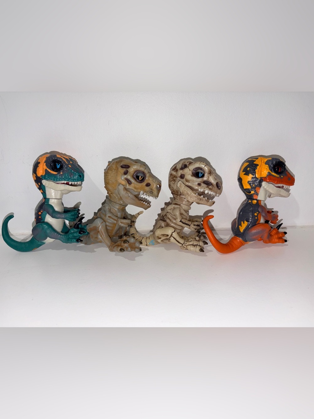WowWee Fingerlings Untamed Raptors Set of 4